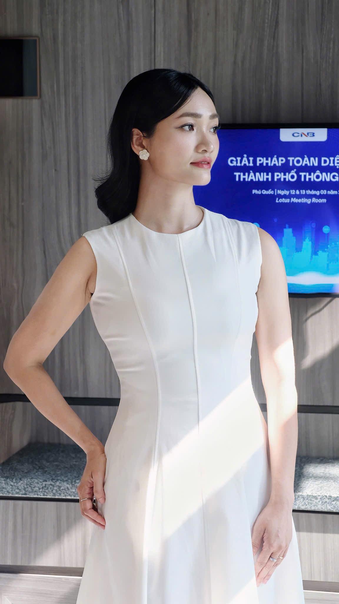 MC Phu Quoc at CNB Tech & Atoma Solution event in Phu Quoc 2025