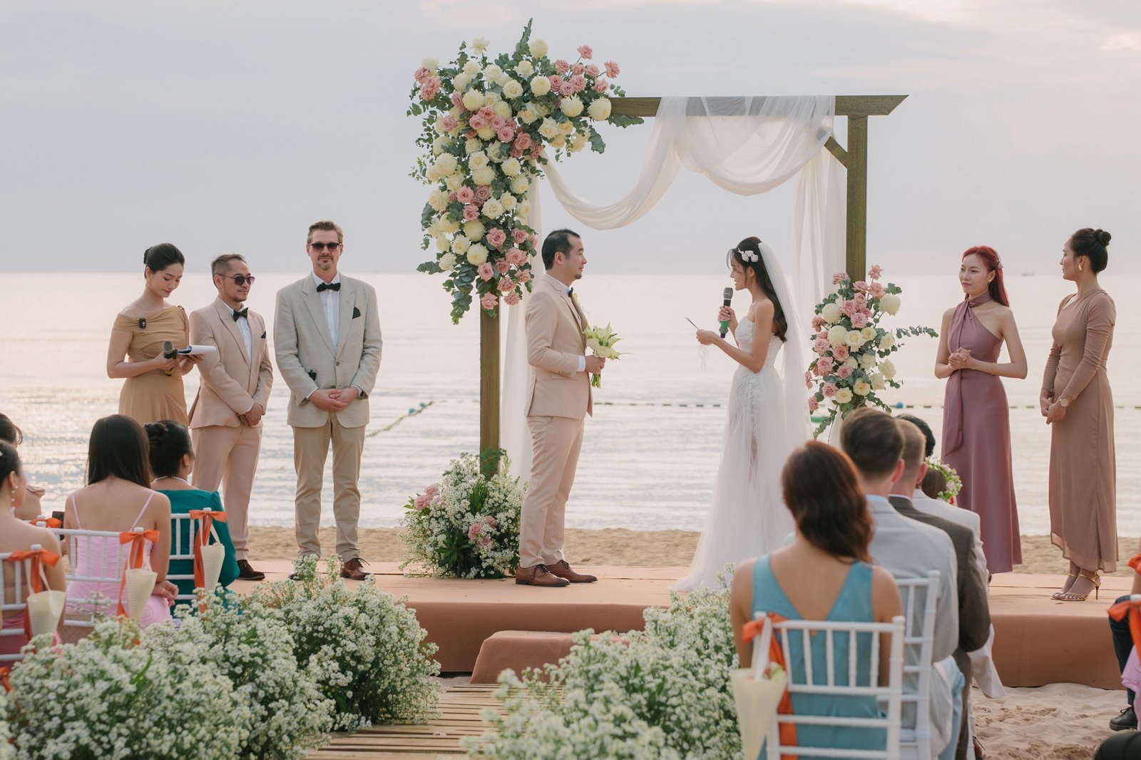 A beach wedding in Phu Quoc island